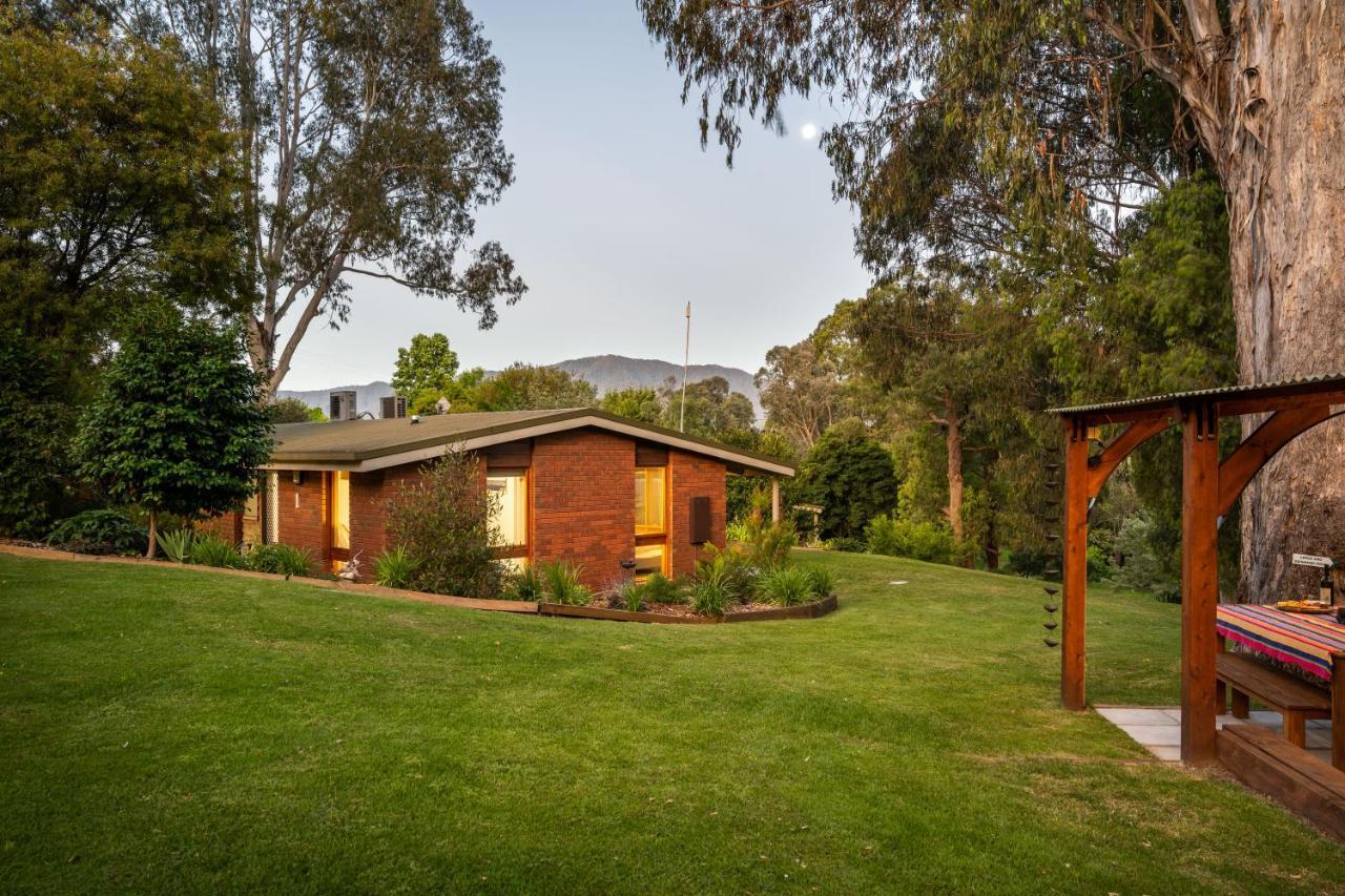 Kiewa Country Cottages เมาท์บิวตี ภายนอก รูปภาพ